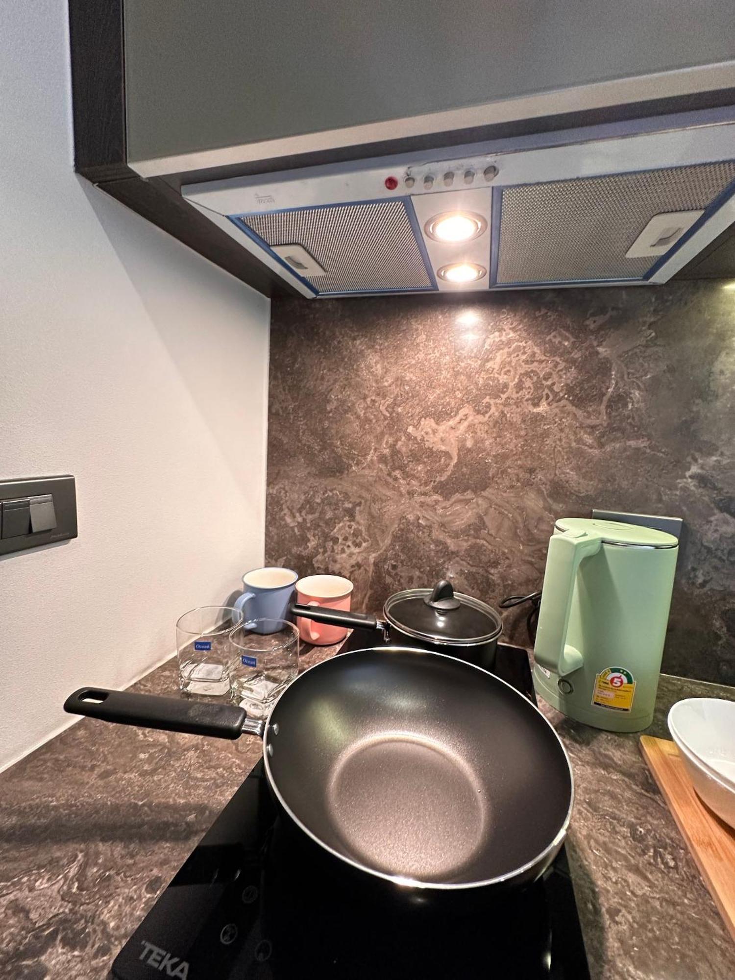168 Sukhumvit 36精品公寓 Bangkok Exterior foto